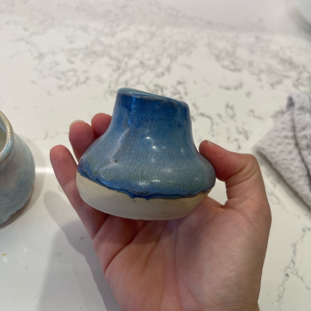 Mini Vase - Picture 6 of 9